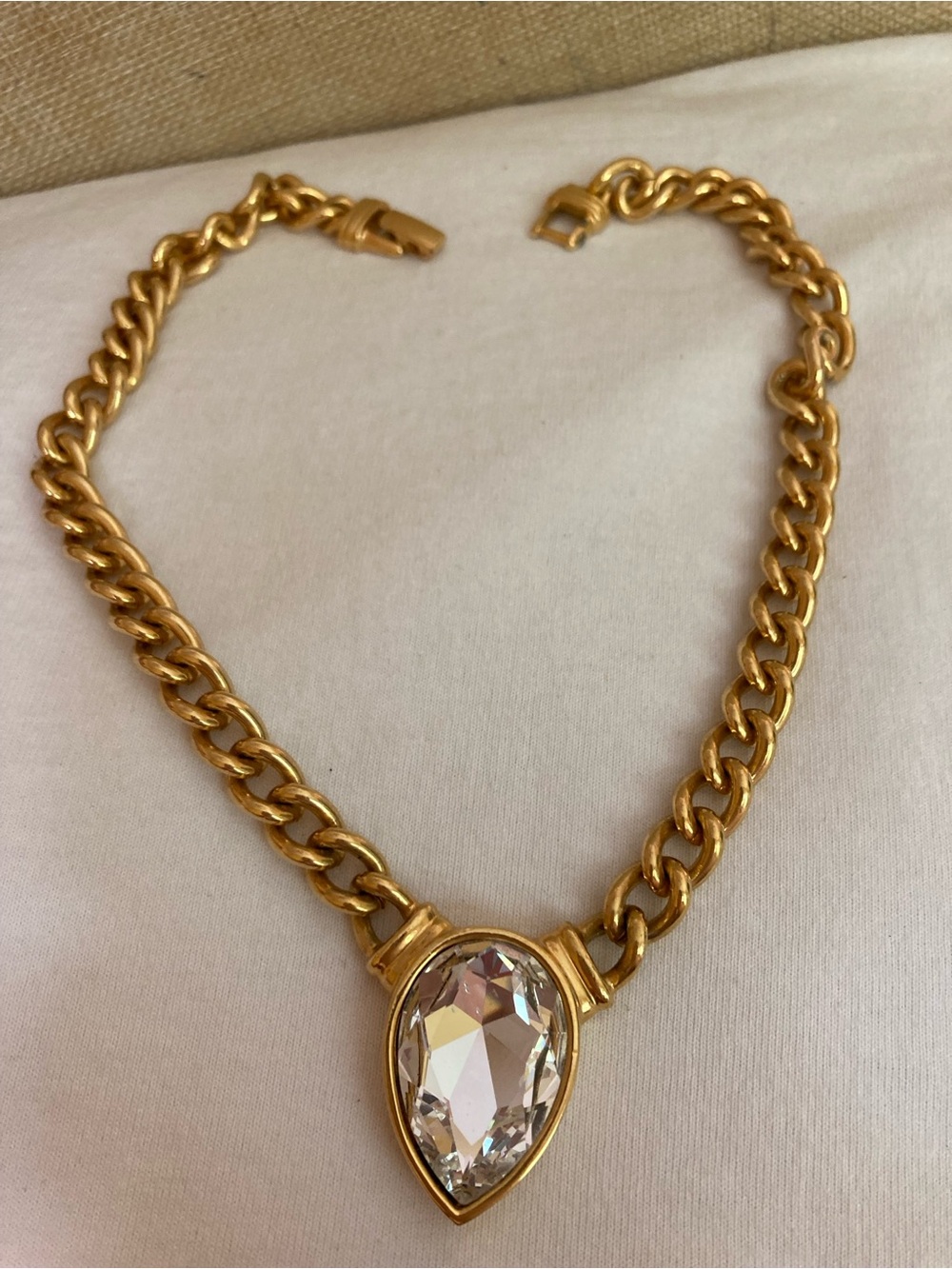 S.A.L Signed Vintage Chunky Curb Chain with a Large Swarovski Crystal Pendant